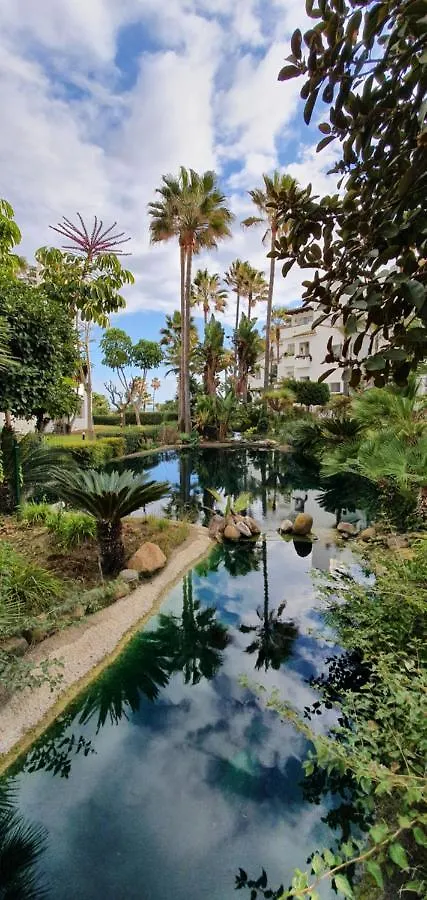 Costalita Seaview Apartment Estepona